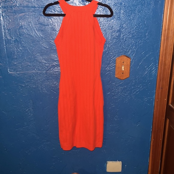 Dress - Picture 11 of 11